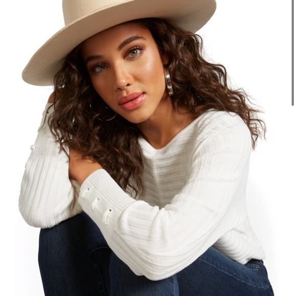 Lace-Up Cuff Dolman Sweater - Picture 2 of 8